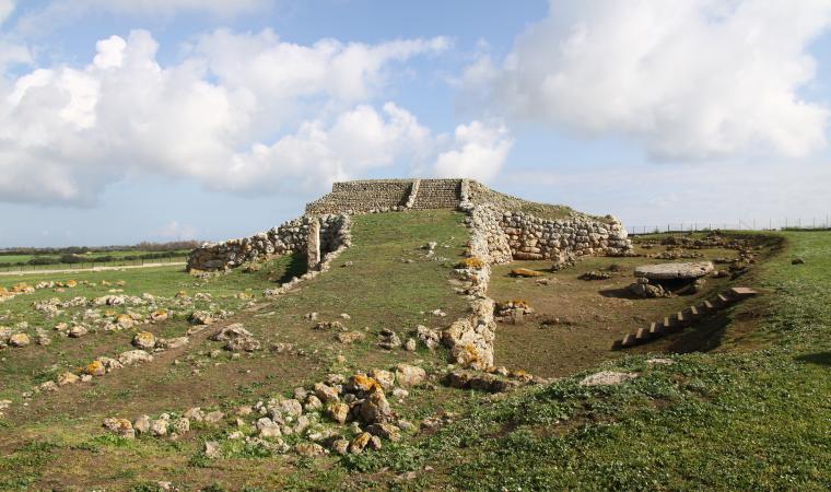 sassari_altare_preistorico_monte_daccoddi